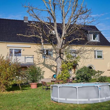 Gemütliche Ferienwohnung in ländlicher Lage Riesa Exterior foto
