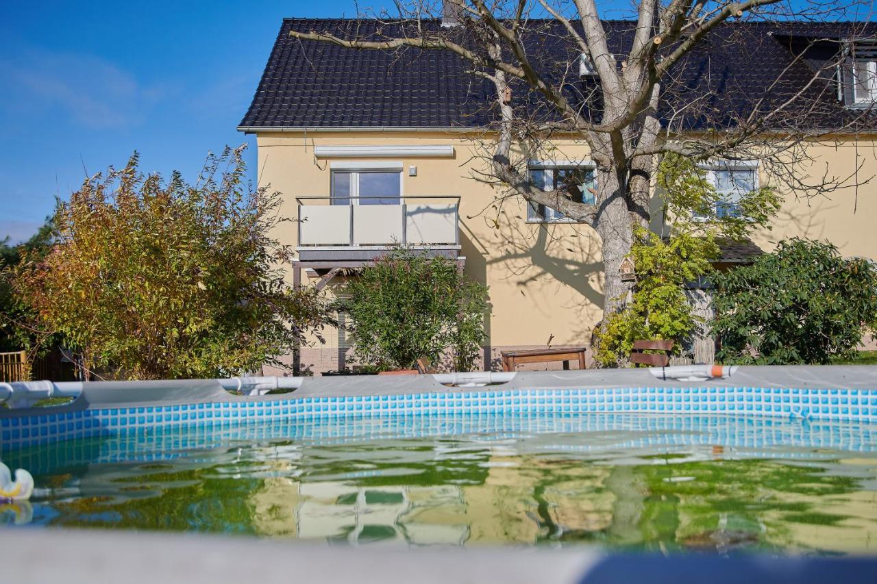 Gemütliche Ferienwohnung in ländlicher Lage Riesa Exterior foto